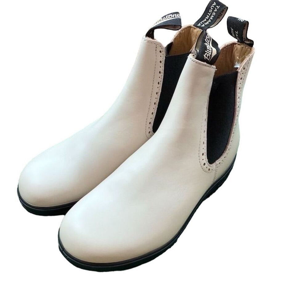 Blundstone Women's White Chelsea Boots Size 9 Casual Slip On